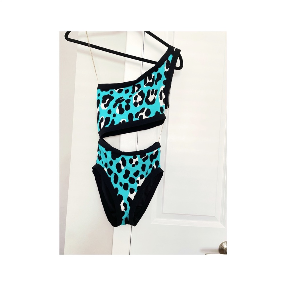 MICHAEL KORS BLUE CHEETAH CUTOUT SWIMSUIT - Picture 4 of 7